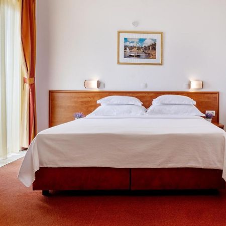 Hotel Posejdon Neum Exteriör bild