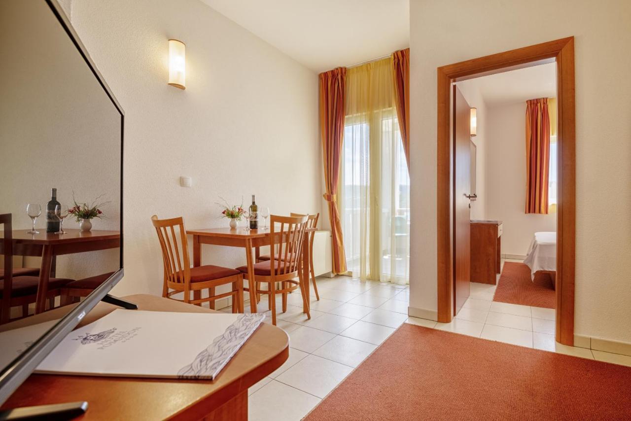 Hotel Posejdon Neum Exteriör bild